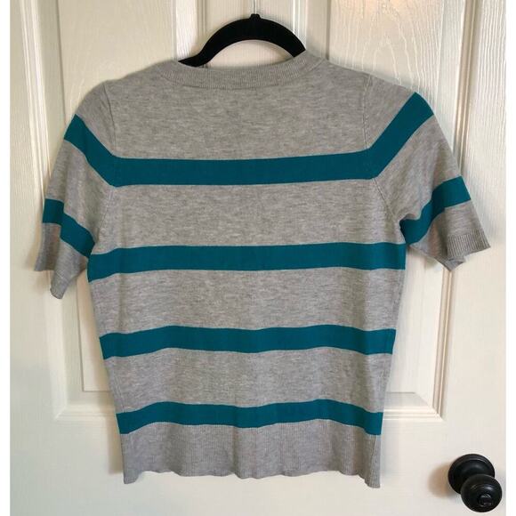 Red Brand Short Sleeve Button Down Cardigan Gray w/ Teal Stripes Size Small - Picture 6 of 6